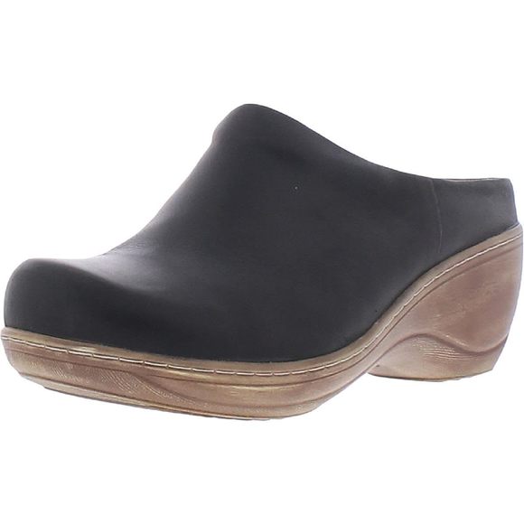 SoftWalk Shoes - SoftWalk Womens Slip On Madison Lightweight Clog Black Leather Size 10 NIB